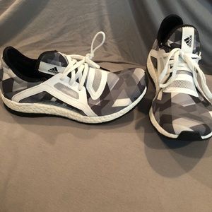Adidas Pure Boost size 8
